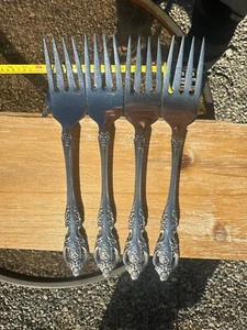 4 ONEIDA Renoir-Pembrooke Stainless Sss 1991 Floral Pierced Salad Forks USA - Picture 1 of 8