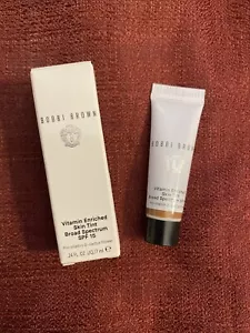 Bobbi Brown Skin Tint: Deep 2 (Travel Sized) - Picture 1 of 3