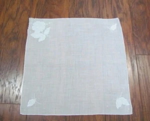 White Embroidered Flower with leaves Vintage Handkerchief Hanky  - Picture 1 of 9