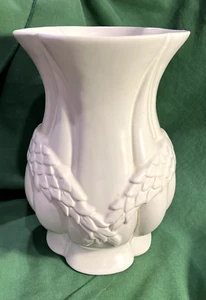 Pacific Pottery Ceramic 9” Matte White Vintage Pottery Laurel Leaf Garland Vase - Picture 1 of 11