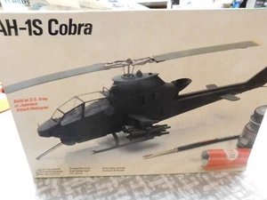 AH-1S Cobra Helicopter 1/48 scale Testors / Fujimi kit # 312 - Picture 1 of 7