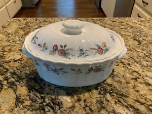 Cazuela cubierta ovalada Mikasa Máxima Brywood 1,5 cuartos de galón CAJ04 plato para servir tapa de Japón - Imagen 1 de 10