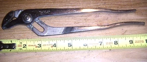 NEW Vintage 10" Proto 243 Groove Joint Pliers - Picture 1 of 3