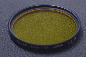 ✅ PALLAS YELLOW Y2 52MM FILTER GENUINE LENS OR CAMERA SCREW IN 16-3 - Picture 1 of 2