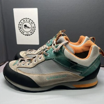 Garmont Hiking Trail Gore-Tex Waterproof Vibram Sole Women Size 7.5 Preowned - Image 1 of 4