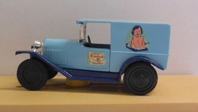 ELIGOR 1:43 AUTO DIE CAST CITROEN 5 CV 1923 CADUM CELESTE RUOTE NERE 1017 - Immagine 1 di 1