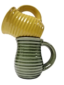 Set of 2 Yellow/Olive Green Stoneware Ceramic Coffee Cups Mugs  12oz - Picture 1 of 7