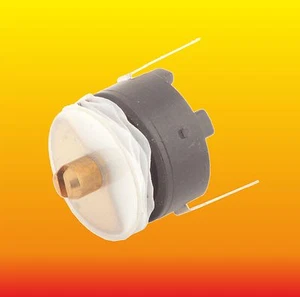 (2 – 40) pF LOT OF 2 TESLA VARIABLE TRIMMER CAPACITORS - Picture 1 of 2