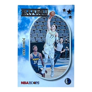 Luka Doncic 2021-22 Panini NBA Hoops SKYVIEW Insert Card #11 Dallas Mavericks - Bild 1 von 3