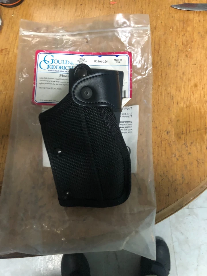 Funda Gould Goodrich B2306 Sig Sauer 226. Funda resistente a agarres Phoenix Foto 1 de 2