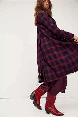 FREE PEOPLE Odessa Abrigo Polvo a Cuadros X-PEQUEÑO Combo Granate/Vino Precio de venta sugerido por el fabricante $198 Foto 1 de 4