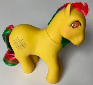 My Little Pony G1 Twinkle Eyed "Tic Tac Toe" 1987 Vintage MLP Anno 5 Giallo - Foto 1 di 16