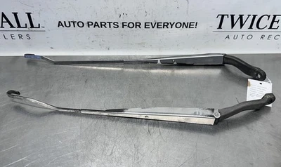 1994-2001 ACURA INTEGRA FRONT WINDSHIELD WIPER ARMS SET PAIR OEM - Image 1 of 4