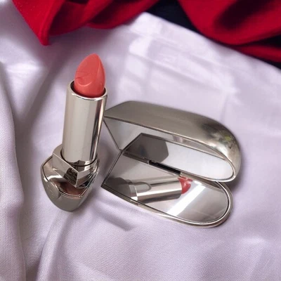 Lápiz labial Guerlain Rouge G de Guerlain N°40 Gil estuche espejado 0,12 oz DESCONTINUADO Foto 1 de 4