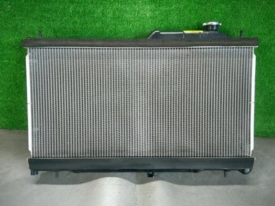SUBARU Impreza 2015 DBA-GP2 Radiator 45119AG000 [Used] [PA113133087] - Image 1 of 4