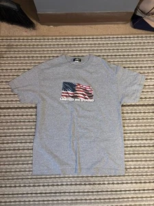 Mens US Flag Athletech T-Shirt American Patriotic Tee United We Stand Medium - Picture 1 of 3