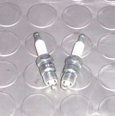 Champion Marine Copper Replacement Spark Plugs OEM PN  RV91MC  Stock #942M  Pair - Image 1 of 4