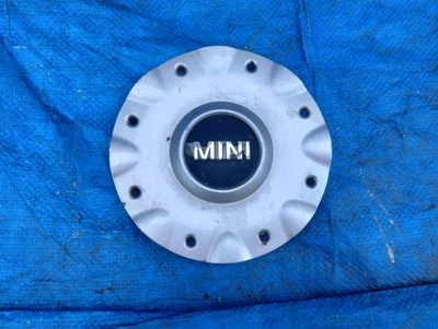 One (1) 2002-2009 15" Mini Cooper Silver tapa central 1512574 6756676 59361 Foto 1 de 4