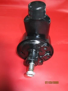 1963-74 CORVETTE ORIGINAL GM REBUILT POWER STEERING PUMP READ DESCRIPTION - Foto 1 di 4