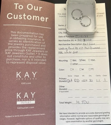 Alianza de boda de diamantes de oro de 14 k de Neil Lane de 1/5 quilate Foto 1 de 4