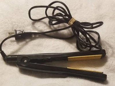 Plancha de pelo Jilbere De Paris JBP2564 PRO serie porcelana 1" Foto 1 de 3