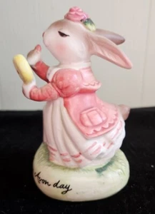 Estatuilla de porcelana vintage lista para un día AVON colección Precious Moments - Imagen 1 de 6
