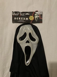 Scream Pre 2010 Ghostface Tagged Mask Glow in the Dark - Picture 1 of 4