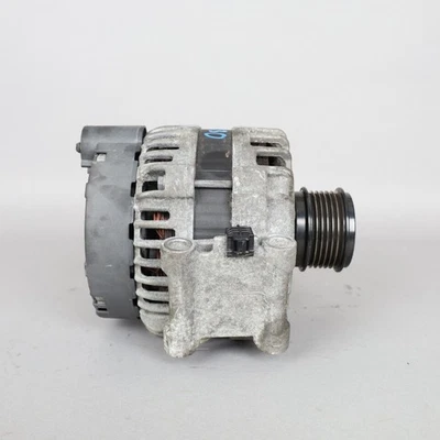 Alternador Audi A4 A5 2.0 150 amperios 2013-2016 06H903017T OEM usado Foto 1 de 4