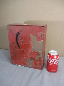 Vintage Gamewell Peerless Fire Alarm Station Master Box Cast Iron Embossed HEAVY - Picture 1 of 16