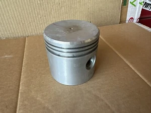 37-45 Harley Davidson 74” Flathead NOS Robbins Piston .100” Desnudo M1401 - Imagen 1 de 4