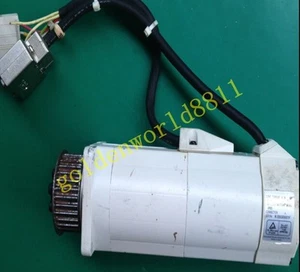 MSM022P1B servo motor good in condition for industry use - Picture 1 of 6
