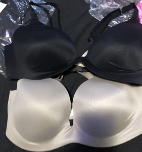 Victoria Secret Women’s Bra 36D Wireless Bra Black And Grey New Clearance - Picture 1 of 1