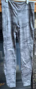 Under Armour Womens HeatGear Leggings Size S Compression Yoga Pants Grey Camo - Picture 1 of 5
