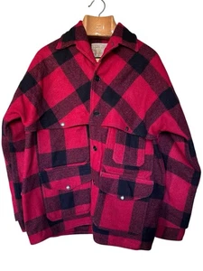 Vintage C.C. Filson Garment Red Plaid Double Mackinaw Wool Cruiser Large Jacket - Bild 1 von 4