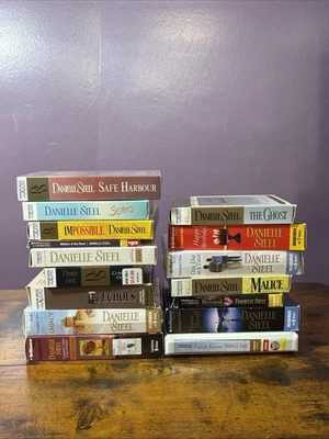 Lot of 16 Danielle Steel Audiobooks Cds - Image 1 of 4