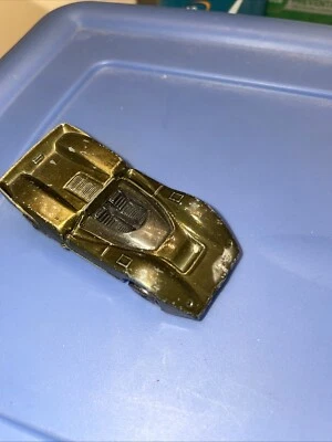 Hot Wheels Redline metallic  Gold/ olive McLaren M6A, 1968 - Image 1 of 2