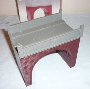 HORNBY SPUR OO ZIEGELBRÜCKE R189 VERPACKT - Bild 1 von 2