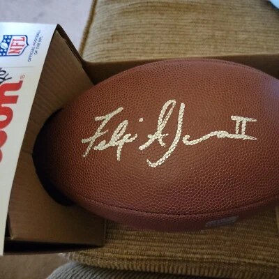 Certificado de autenticidad de fútbol americano autografiado de Felix Jones Dallas Cowboys Foto 1 de 3