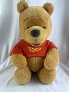 "Camisa roja de felpa de 15"" WINNIE THE POOH bordada sin etiquetas" - Imagen 1 de 6