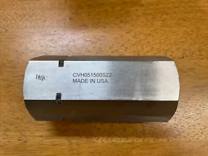 DMIC Inline Check Valve CVH051500S22 10000psi, 5psi Cracking #24 SAE (1.5”) SS - Picture 1 of 4