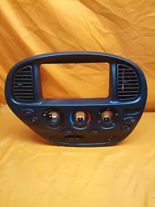 00-06 TOYOTA TUNDRA HEATER CONTROL RADIO SURROUND BEZEL TRIM BLACK OEM - Picture 1 of 9