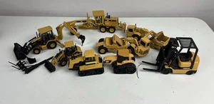Lote De 8 Máquinas Oruga Diecast Norscot De Colección - Imagen 1 de 8