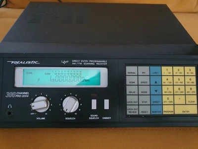 Realistic Pro 2004 300 Kanal programmierbarer Scanner - Bild 1 von 4