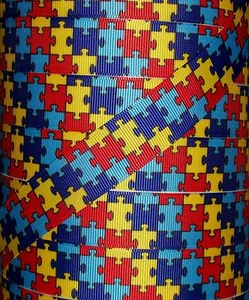 5 yds 1" RAINBOW AUTISM AWARENESS PUZZLE GROSGRAIN PRINTED RIBBON 4 HAIRBOW BOW - Picture 1 of 1