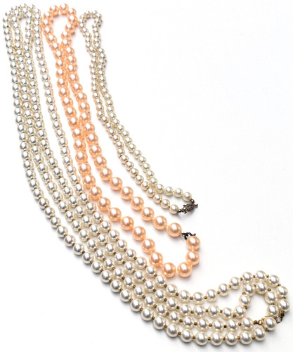 OFF WHITE Lotto di 3 collane di perle rosa e bianco sporco vintage