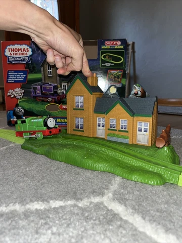 STORMY NIGHT SODOR! TRACKMASTER THOMAS FRIENDS TRAIN SET GLOW IN DARK TRACK! Cover