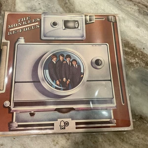 THE MONKEES LP RE-FOCUS 1972 Bell Records – BELL 6081 WHITE LABEL PROMO EX/EX - Picture 1 of 3