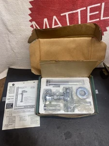 American Standard 6047.161.002 1.6 GPF manuelles FloWise Spülventil - chrom - Bild 1 von 7