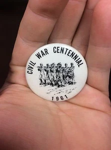 VINTAGE Vecchia Guerra Civile Centenario 1861-1961 Spilla Pulsante Posteriore 100 Anniversario - Foto 1 di 6