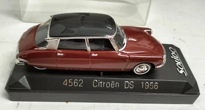 4562 - CITROEN DS  1956 - SOLIDO IN BOX PLASTICA - OTTIMA - 1 / 43 - Immagine 1 di 4